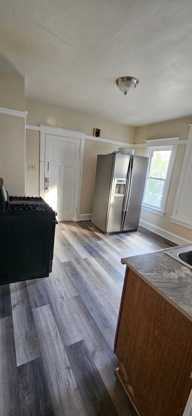 2542-2544 N 51st St, Unit 2544 N 51st st