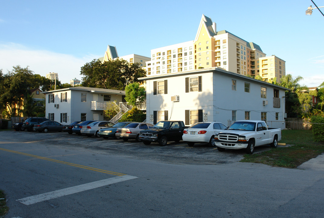 720 NE 2nd St in Fort Lauderdale, FL - Building Photo