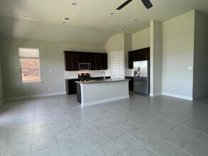 2304 Base Burner Path in Leander, TX - Building Photo - Building Photo