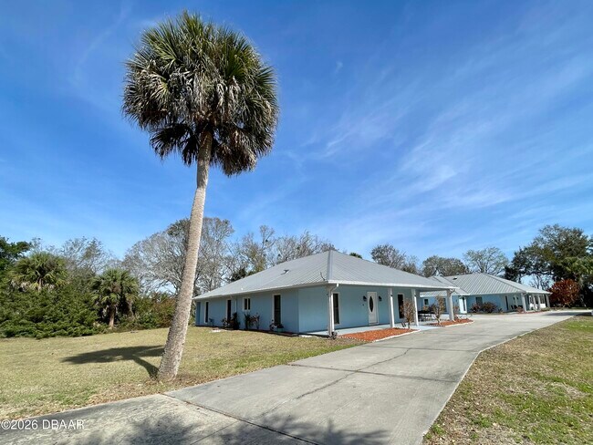 945 McDonald Rd in Port Orange, FL - Building Photo - Building Photo