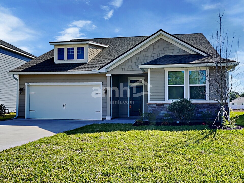 1061 Tan Tara Trl in Jacksonville, FL - Building Photo