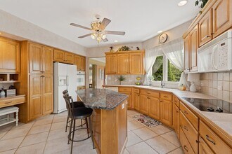 7303 W Ethan Ct in Monee, IL - Building Photo - Building Photo