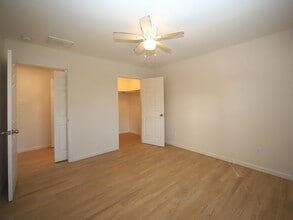 6709 Greenhurst St in Houston, TX - Building Photo - Building Photo