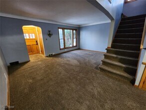 4224 Lambert Rd in South Euclid, OH - Building Photo - Building Photo