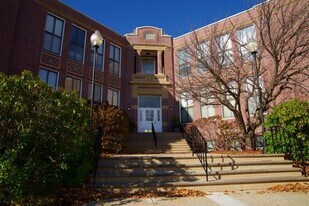 841 Parker St in Boston, MA - Building Photo