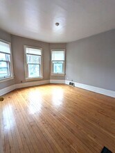 3205-3207 N Bartlett Ave in Milwaukee, WI - Building Photo - Building Photo