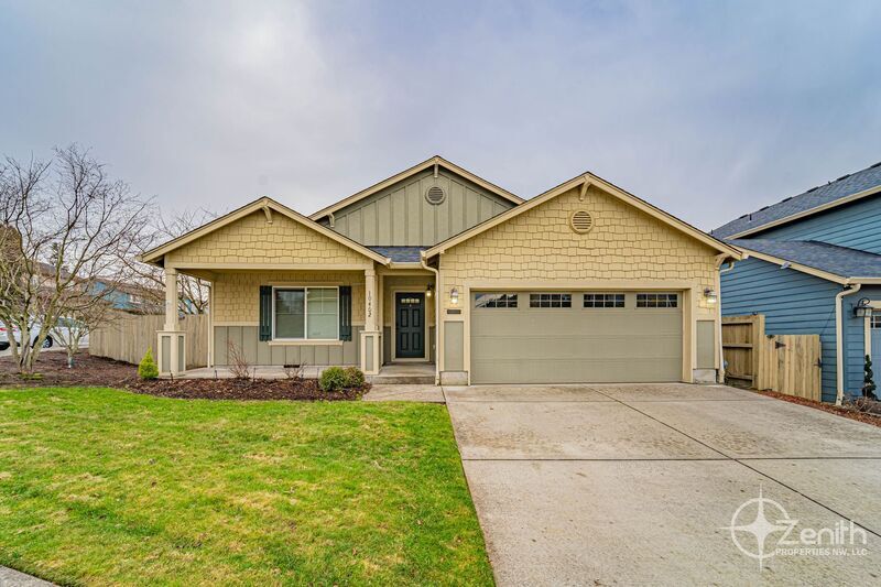 10402 NE 67th Ave in Vancouver, WA - Building Photo
