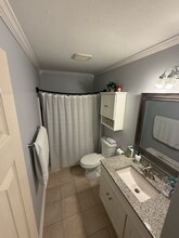 2062 Asheboro Dr in Erie, PA - Building Photo - Building Photo