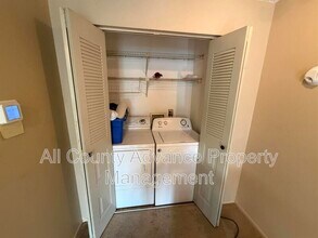 2751 S Pines Dr in Largo, FL - Building Photo - Building Photo