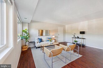 3314 S 28th St in Alexandria, VA - Building Photo - Building Photo