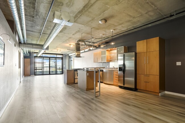property at 1401 Wewatta St