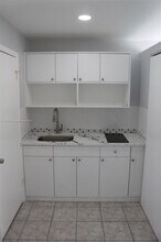 5849 Wiley St in Hollywood, FL - Building Photo - Building Photo