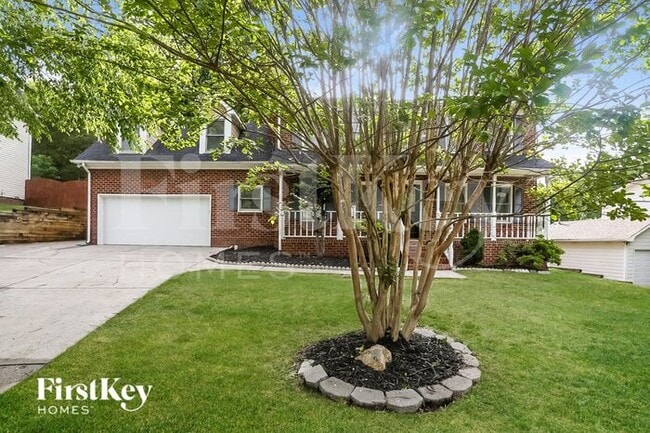 property at 2422 Haybrook Ln