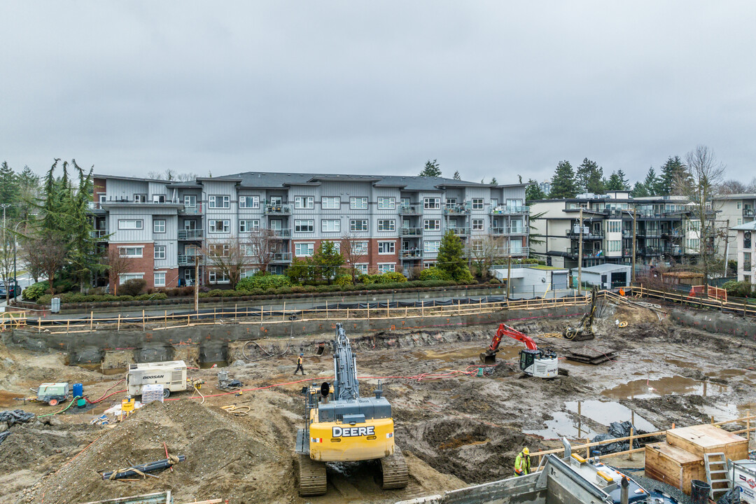 2481 Welcher Av in Port Coquitlam, BC - Building Photo