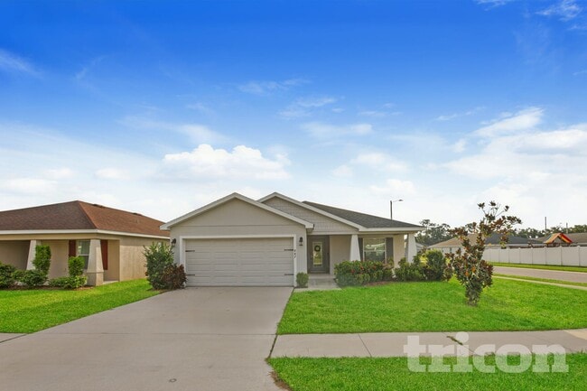 property at 887 Orleans Dr