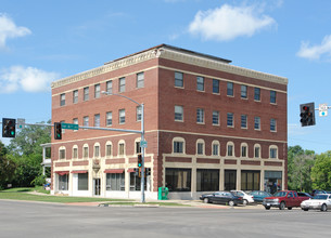 Casson Building in Topeka, KS - Building Photo - Building Photo