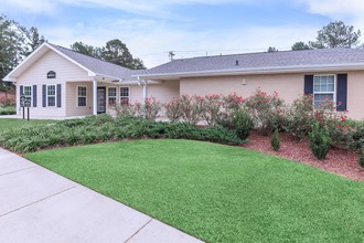 Quail Run in Quitman, MS - Foto de edificio - Building Photo