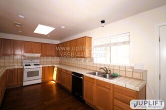 21077 Sutherland Dam Rd in Ramona, CA - Building Photo - Building Photo