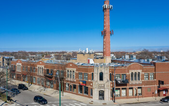 Rear Bldg in Chicago, IL - Building Photo - Building Photo