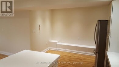 24 Duggan Ave in Toronto, ON - Building Photo - Building Photo
