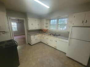 498 Littleton St in West Lafayette, IN - Building Photo - Building Photo