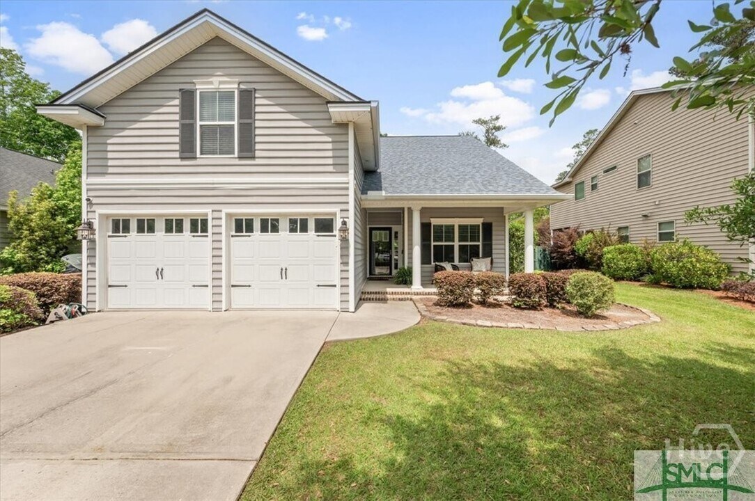 70 Teachers Row in Richmond Hill, GA - Building Photo