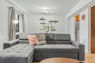 3454 Rue Adam, Unit SI FL3-ID1543103P in Montréal, QC - Building Photo