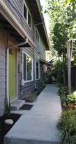 7427 NE 6th Ave in Portland, OR - Building Photo