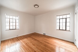 17601 Santa Rosa Dr in Detroit, MI - Building Photo - Building Photo