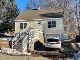 3 Superior Dr in Nashua, NH - Building Photo