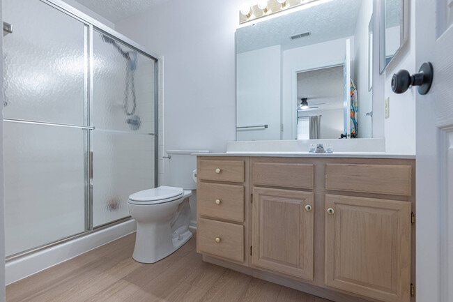 6561 Brigham Sq in Centerville, OH - Building Photo - Building Photo