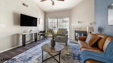 3201 Duval Rd, Unit 313 in Austin, TX - Building Photo - Building Photo