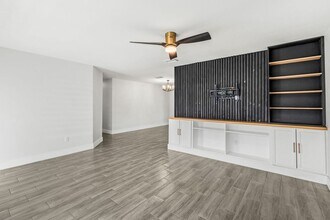 1310 Mariposa Dr NE in Palm Bay, FL - Building Photo - Building Photo