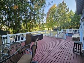 3004 177th Ave NE in Redmond, WA - Building Photo - Building Photo