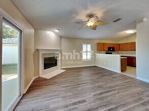 509 Chancellor Dr W in Jacksonville, FL - Building Photo - Building Photo