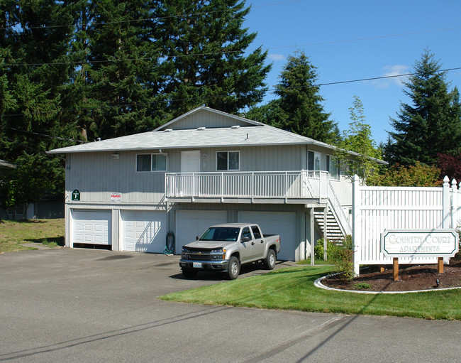 Country Court Apartments in Tumwater, WA - Building Photo - Building Photo