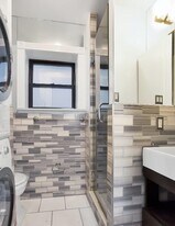 246 Mott St, Unit 7 in New York, NY - Building Photo