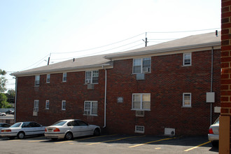 Christopher Court in Lodi, NJ - Foto de edificio - Building Photo