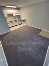 4911 Villa Fair Rd in Louisville, KY - Building Photo - Building Photo
