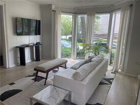 74 Richmond St in Rochester, NY - Building Photo