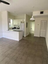 628 SW 16th Ave in Miami, FL - Building Photo - Building Photo