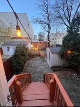 218 Delaware Ave, Unit 1 in Jersey City, NJ - Foto de edificio - Building Photo