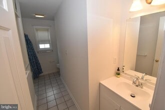 2508 N Glebe Rd in Arlington, VA - Building Photo - Building Photo