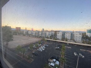 3930 University Center Dr in Las Vegas, NV - Building Photo - Building Photo