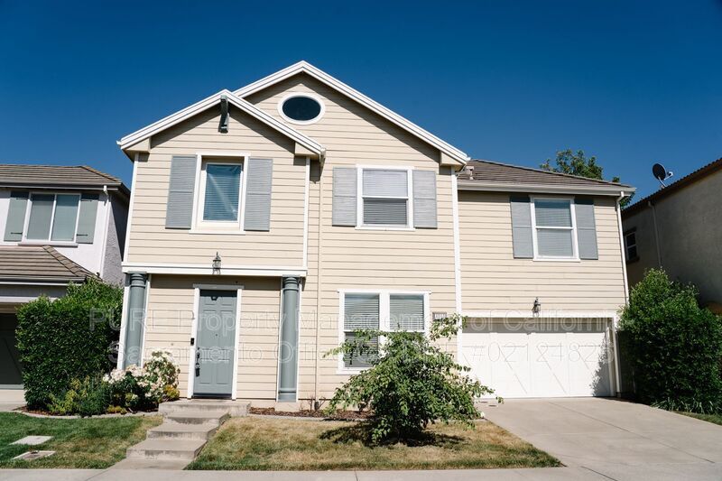 4354 Mt Kisco Way in Rancho Cordova, CA - Building Photo
