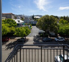 2360 Ellsworth in Berkeley, CA - Building Photo - Building Photo