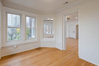 4138 N Clarendon Ave in Chicago, IL - Building Photo - Building Photo