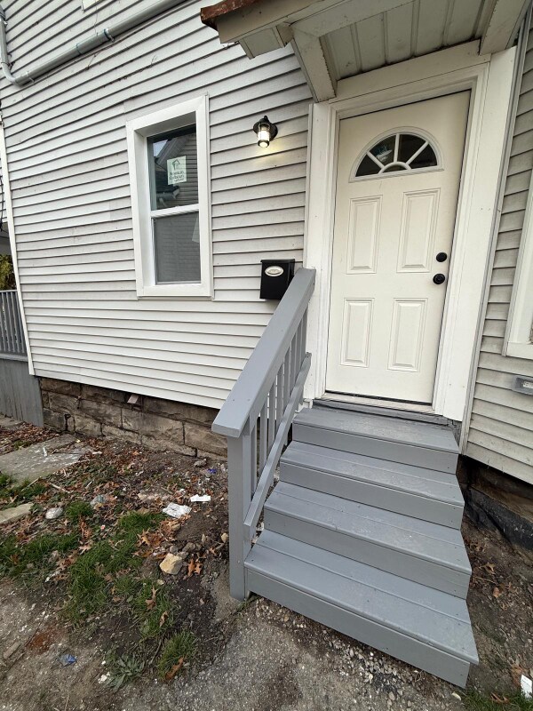 1447 W 101st St in Cleveland, OH - Building Photo - Building Photo