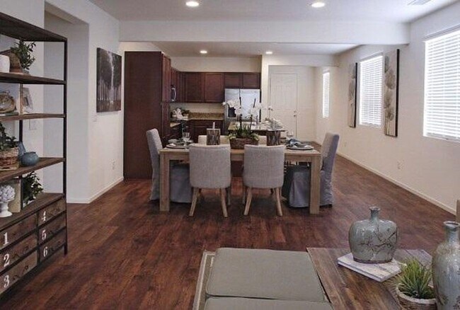 1813 Painted Valley Dr in Sparks, NV - Building Photo - Building Photo