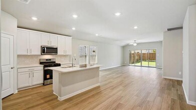 821 Sunflower Rd in Lavon, TX - Building Photo - Building Photo